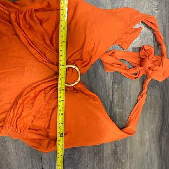 Banana Republic NWOT Orange Halter Neck Top With Wood Buckle Detail - Picture 3 of 7